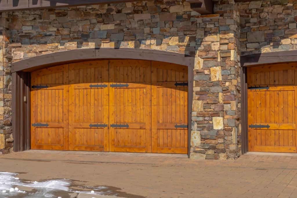 garage doors j j (3)