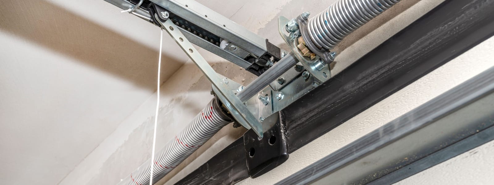 Broken Spring and Cable Replacement Highland Park, IL